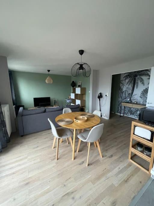 Appartement Urbain A Deux Pas De La Plage Le Havre Bagian luar foto